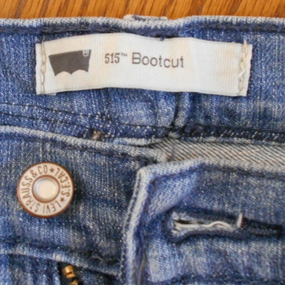 WOMENS LEVI 515 14 BOOTCUT STRETCH JEANS 34x31 - Picture 3 of 7